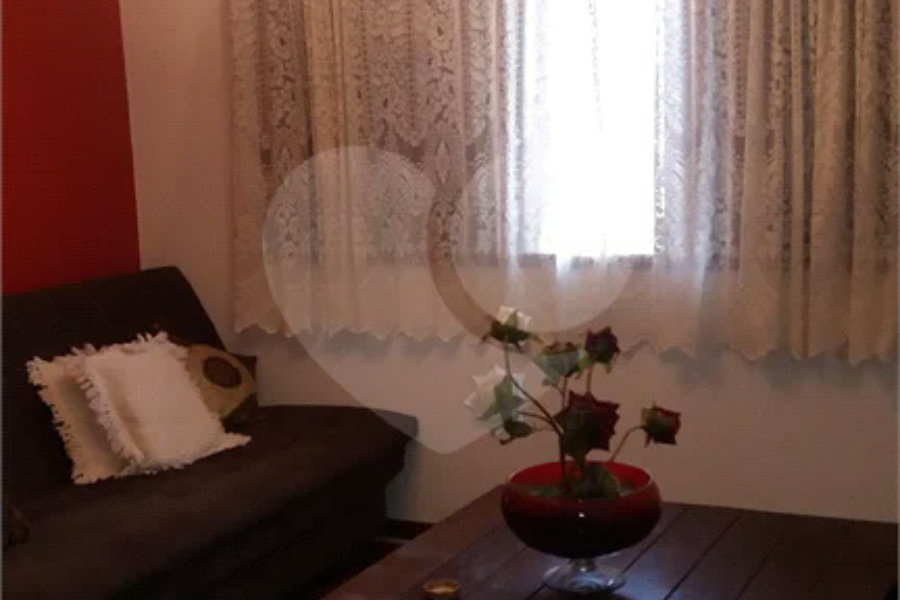 Sobrado à venda com 3 quartos, sendo 1 suíte, em Tremembé, São Paulo, SP