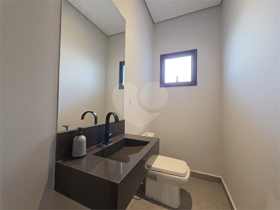 Casa à venda com 3 suítes no condomínio Village Ipanema I, Araçoiaba da Serra - SP