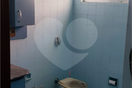 Casa à venda com 3 quartos, sendo 2 suítes,  em Parque Jabaquara, São Paulo, SP