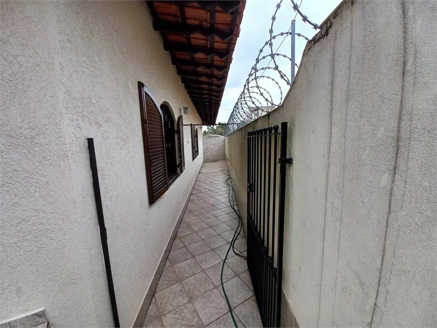 Sobrado à venda com 3 quartos, sendo 1 suíte, em Jardim Umarizal, São Paulo, SP