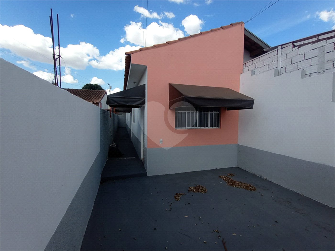 Casa à venda com 2 quartos em Retiro Santana, Itapetininga, SP