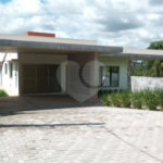 Casa à venda com 4 suítes no condomínio Estância Marambaia, Vinhedo - SP