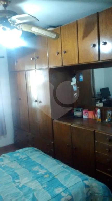 Casa à venda com 4 quartos, sendo 1 suíte, em Parque Vitória, São Paulo, SP