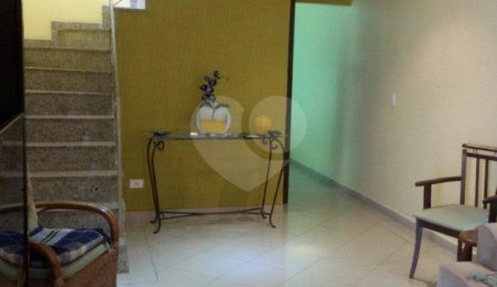 Sobrado à venda com 3 quartos, sendo 1 suíte,  em Santana, São Paulo, SP