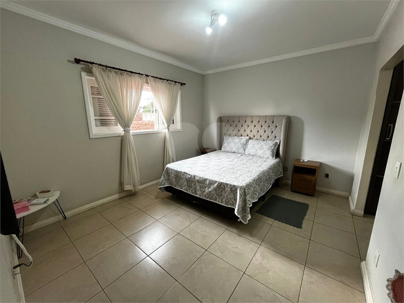 Casa à venda com 4 quartos, sendo 2 suítes,  em Vila Barth, Itapetininga, SP