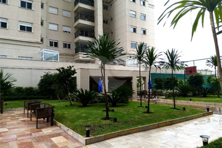 Apartamento à venda com 38m² e 1 dormitório, localizado no bairro Jardim Flor da Montanha.