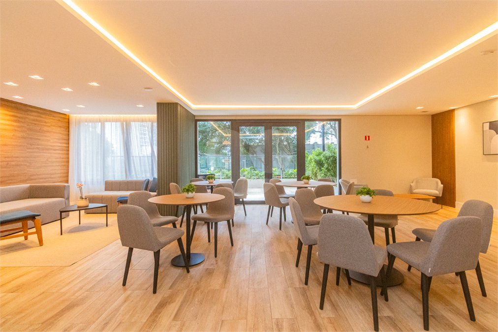 Apartamento à venda com 2 quartos, sendo 1 suíte, em Alto da Boa Vista, São Paulo, SP