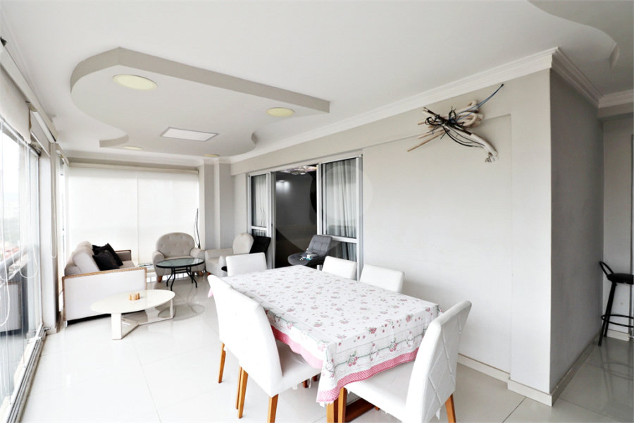 Apartamento à venda com 3 suítes em Santana, São Paulo, SP