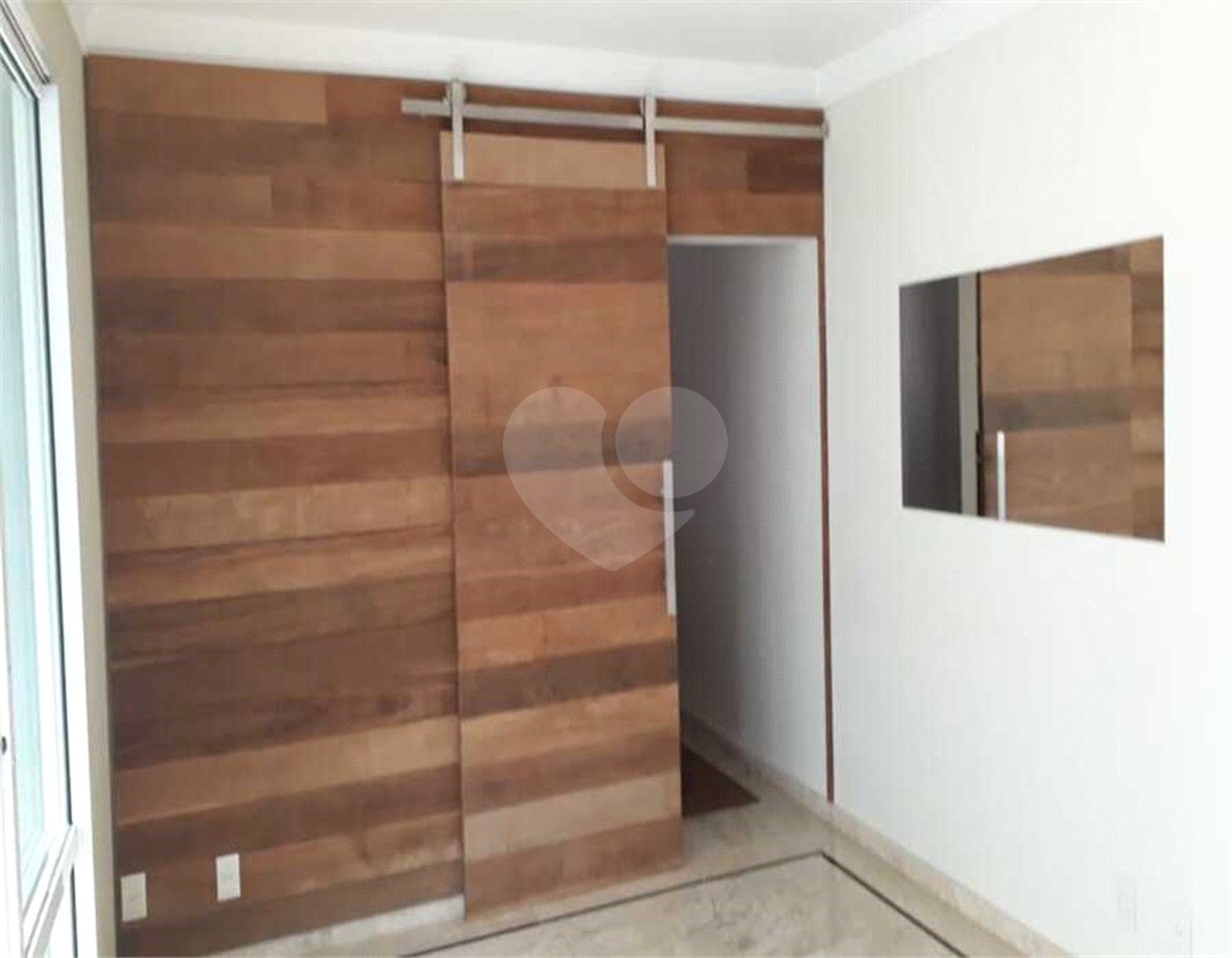 Lindo Apto Edifício Raquel Venda com Sacada gourmet.com 03 dormitórios 01 suíte