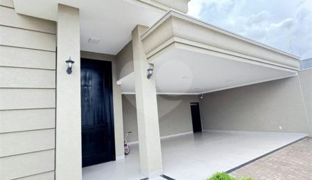 Casa à venda com 3 suítes em Jardim Bom Jesus, Inocência, MS