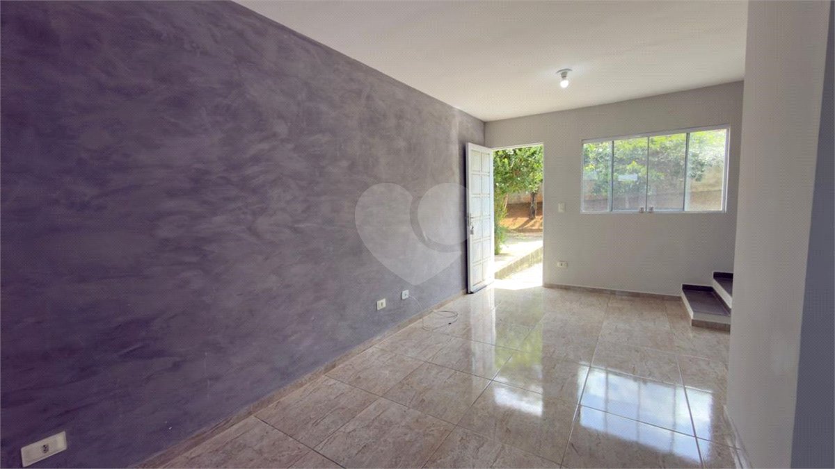 Casa à venda com 2 quartos no condomínio Morada do Eden, Sorocaba - SP