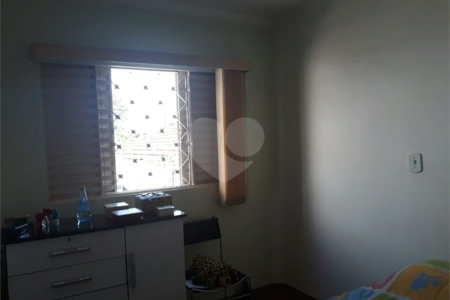 Casa à venda com 5 quartos em Parque Vitória, São Paulo, SP