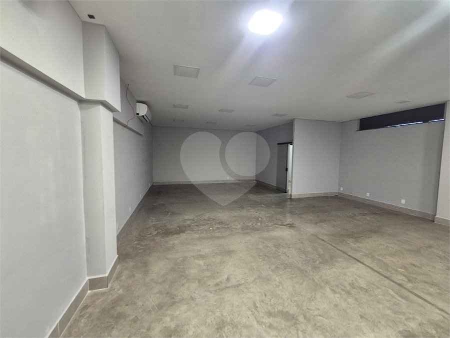Prédio para alugar em Vila Faustina I, Valinhos, SP