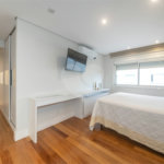 Apartamento à venda com 3 quartos, sendo 2 suítes, em Vila Mariana, São Paulo, SP