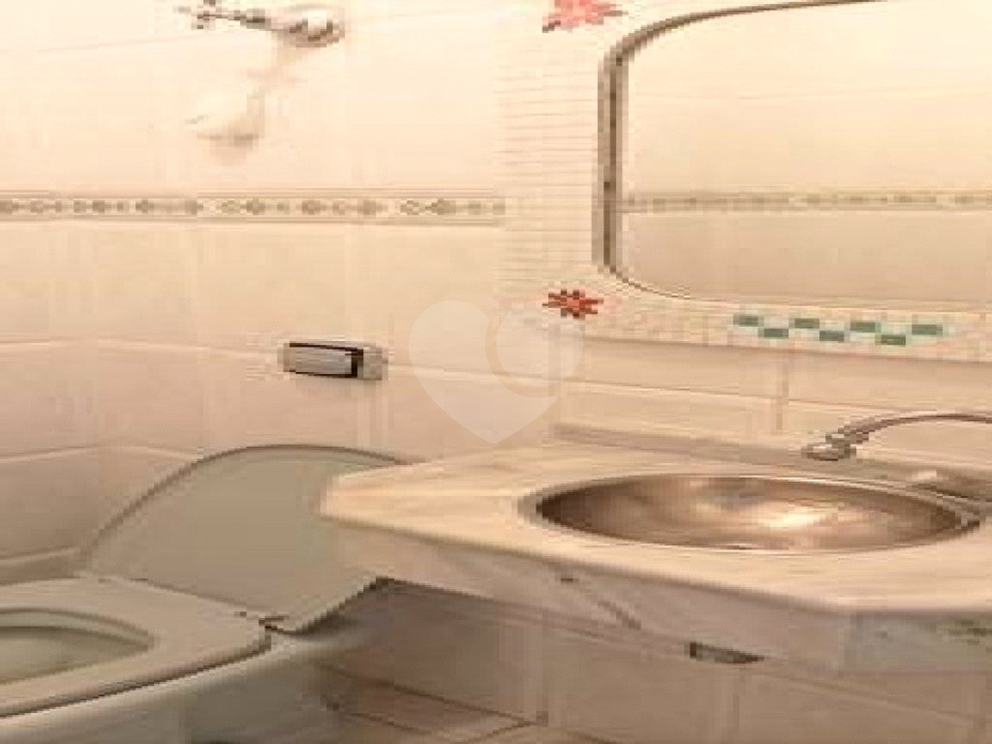 Casa à venda com 3 quartos, sendo 1 suíte, em Jardim Alvorada (zona Oeste), São Paulo, SP