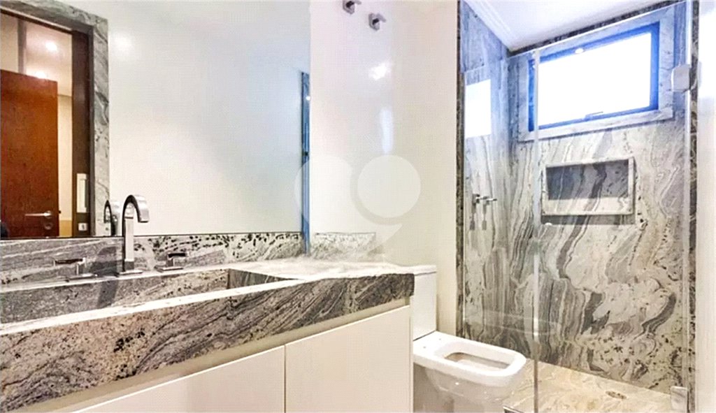 Apartamento à venda com 4 quartos, sendo 3 suítes, em Santana, São Paulo, SP