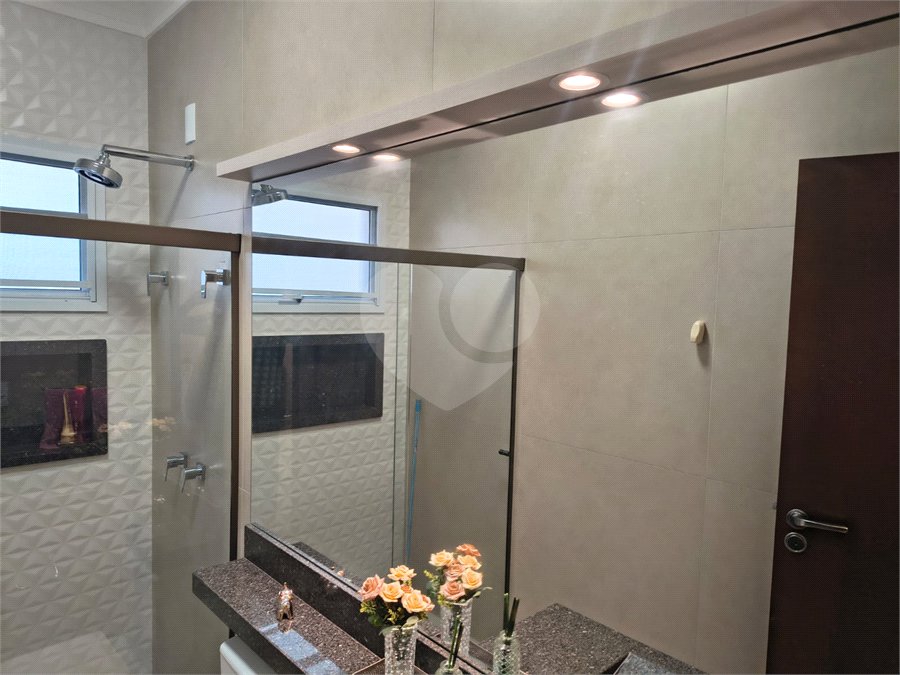 Casa à venda com 3 quartos, sendo 1 suíte, no condomínio Residencia Valencia - Ilha Turia, Ribeirão Preto - SP