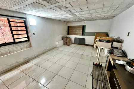Casa à venda com 2 quartos em Vila Maria Isabel, Itapetininga, SP