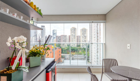 Apartamento à venda com 2 quartos, sendo 1 suíte,  em Chácara Santo Antônio (zona Sul), São Paulo, SP