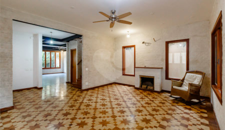 Casa à venda com 3 quartos, sendo 2 suítes, em Jardim América, São Paulo, SP