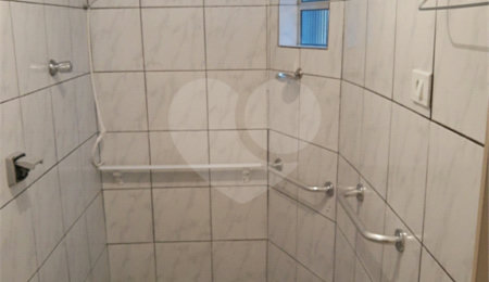 Sobrado à venda com 3 quartos, sendo 1 suíte, em Jardim Helga, São Paulo, SP