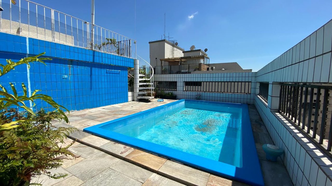 Cobertura com 4 dormitórios à venda, 400 m² por R$ 2.580.000,00 - Ponta da Praia - Santos/SP