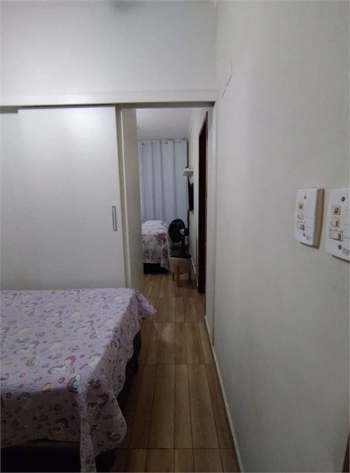 Apartamento Residencial à venda, Centro, São Vicente - AP0421.