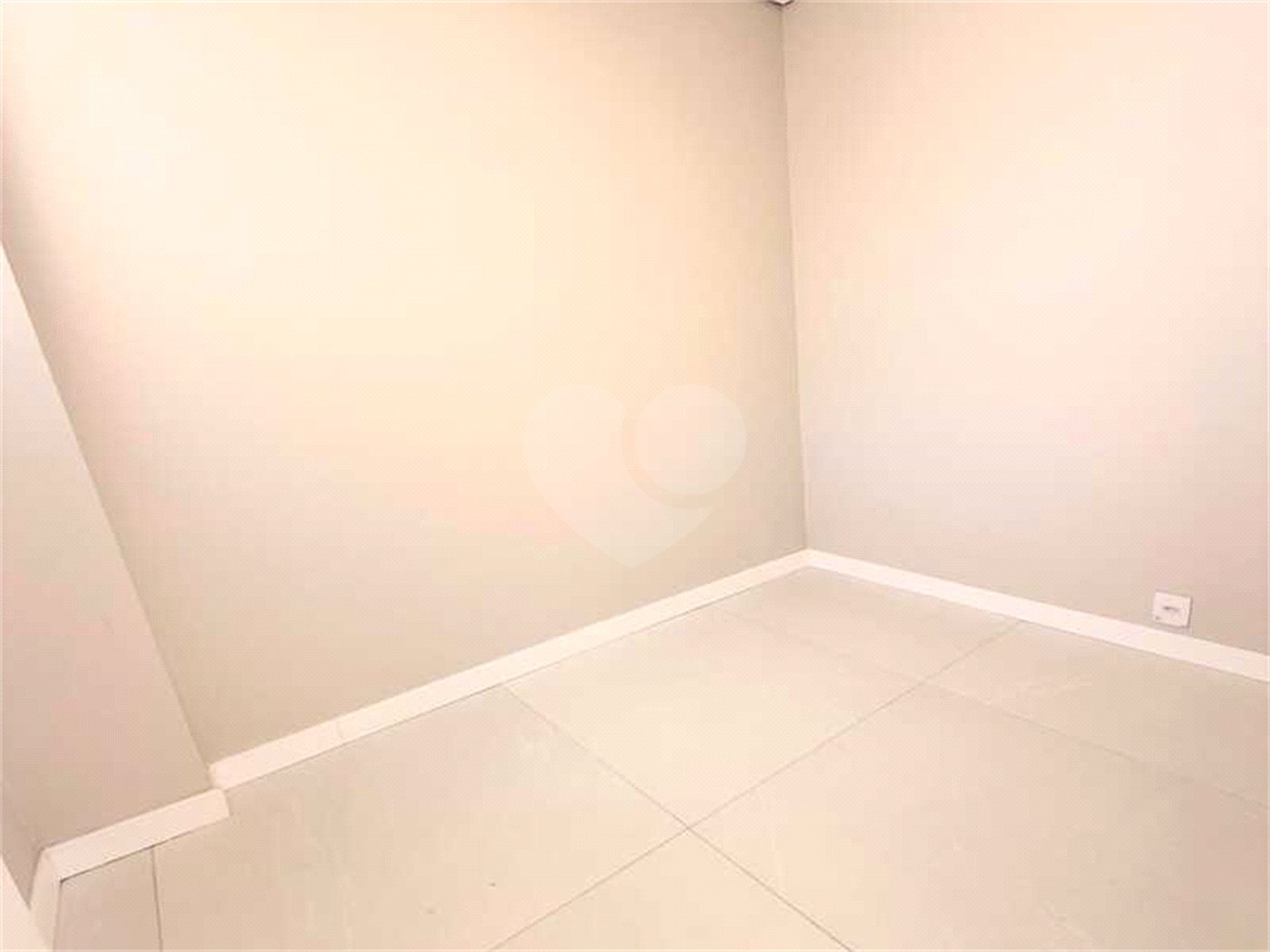 Apartamento à venda com 3 quartos, sendo 1 suíte, em Laranjeiras, Rio de Janeiro, RJ
