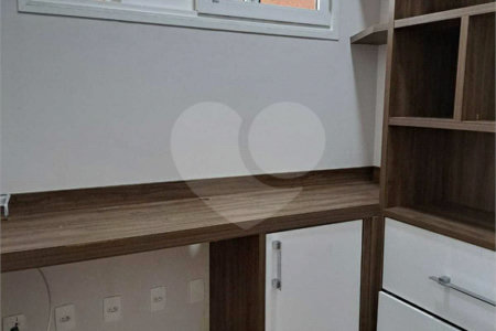 Casa à venda com 3 quartos, sendo 1 suíte, no condomínio Terra Nobre, Indaiatuba - SP