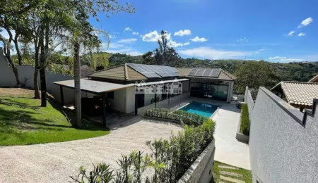 Casa à venda com 3 quartos, sendo 1 suíte,  em Jardim Brasil, Atibaia, SP