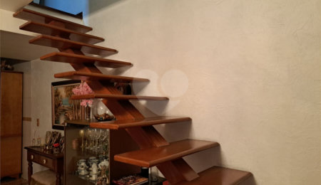 Sobrado à venda com 5 quartos, sendo 2 suítes, em Casa Verde, São Paulo, SP