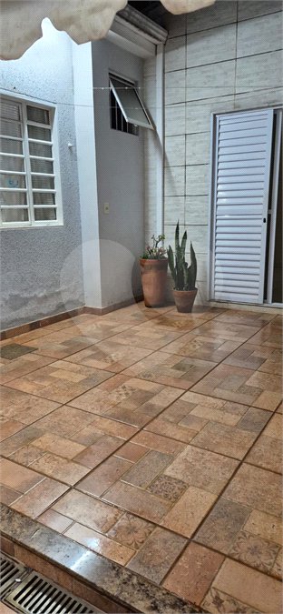 Casa à venda com 3 quartos em Jardim do Carmo, Araraquara, SP