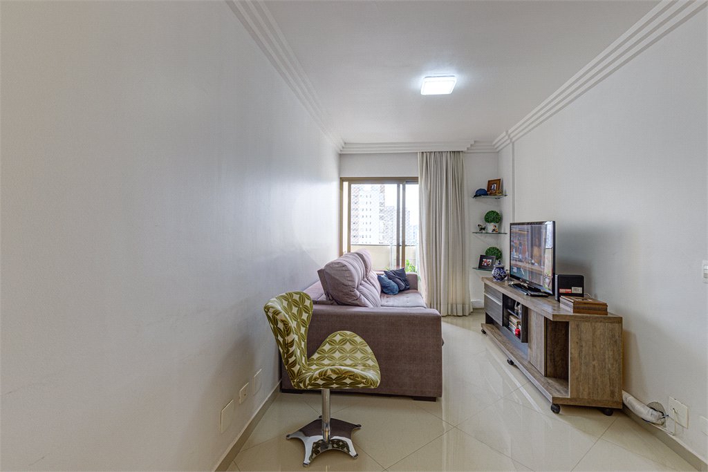 Apartamento à venda com 3 quartos, sendo 1 suíte, em Alto da Boa Vista, São Paulo, SP