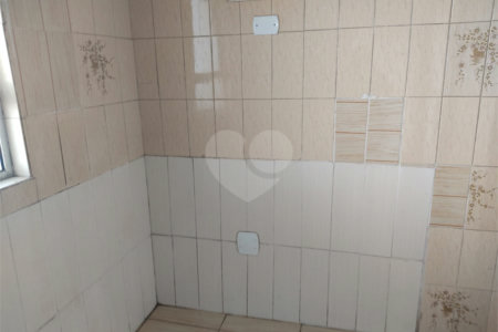 Sobrado à venda com 4 quartos, sendo 1 suíte, em Cidade Jardim Cumbica, Guarulhos, SP