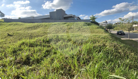 Terreno à venda no condomínio Residencial Campo de Toscana, Vinhedo - SP