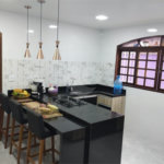 Sobrado à venda com 3 quartos, sendo 1 suíte,  em Jardim Varan, Suzano, SP