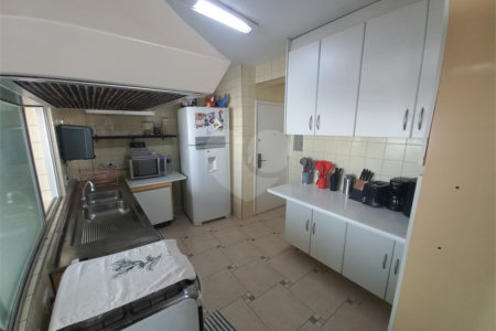Apartamento à venda com 3 quartos, sendo 1 suíte, em Vila Andrade, São Paulo, SP