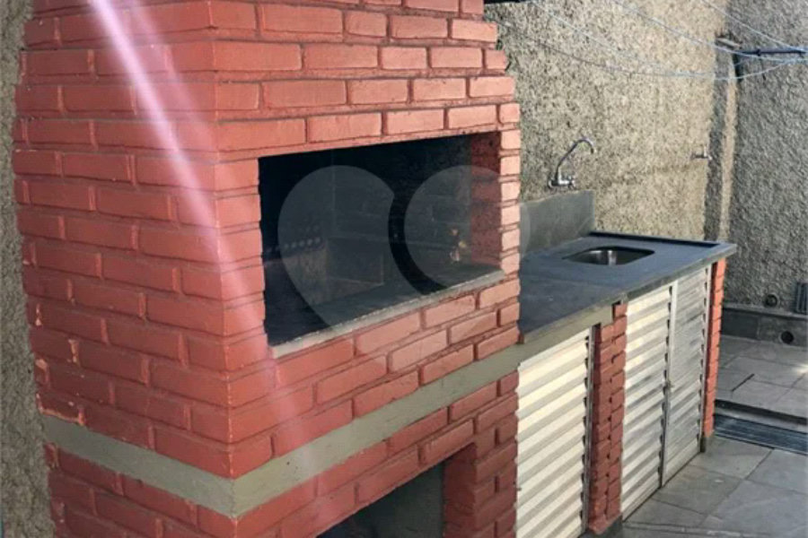 Casa com 03 dormitórios e 04 vagas Parada Inglesa