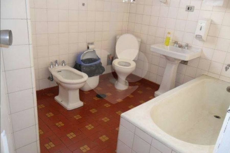 Casa à venda com 4 quartos no condomínio Largo Padre Péricles,48, São Paulo - SP