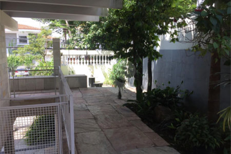 Casa à venda ou para alugar com 4 quartos, sendo 2 suítes, em JARDIM GUEDALA, São Paulo, SP