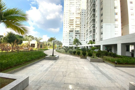 Apartamento à venda com 3 suítes em Jardim Marajoara, São Paulo, SP