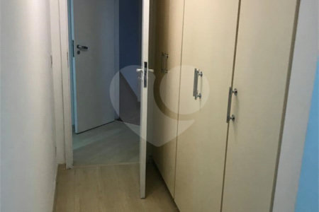 Apartamento à venda com 3 quartos, sendo 1 suíte, em Vila Andrade, São Paulo, SP