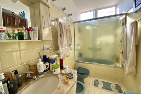 Casa de Vila à venda com 3 quartos, sendo 1 suíte, em Jardim Hípico, São Paulo, SP