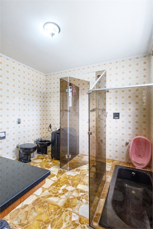 Casa à venda com 5 quartos, sendo 3 suítes, em Lapa, São Paulo, SP
