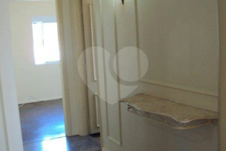 Sobrado à venda com 4 quartos, sendo 3 suítes, em Campo Grande, São Paulo, SP