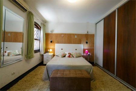 Casa Térrea à venda com 3 quartos, sendo 2 suítes,  em Brooklin Paulista, São Paulo, SP