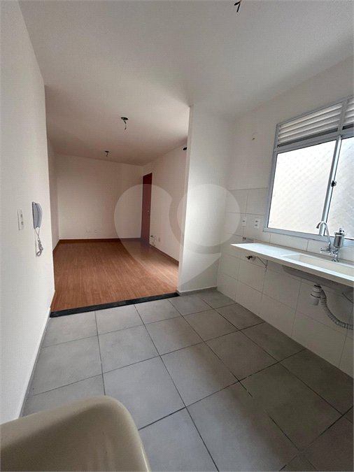 Apartamento para alugar com 2 quartos em Botujuru, Mogi das Cruzes, SP