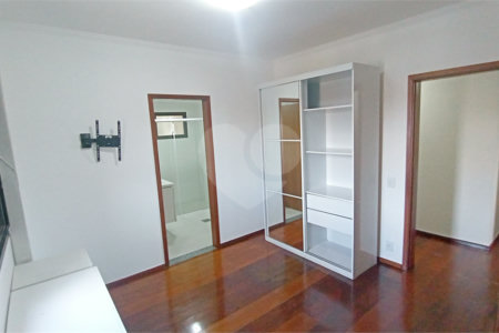 Apartamento à venda com 3 suítes no Centro, Vinhedo, SP