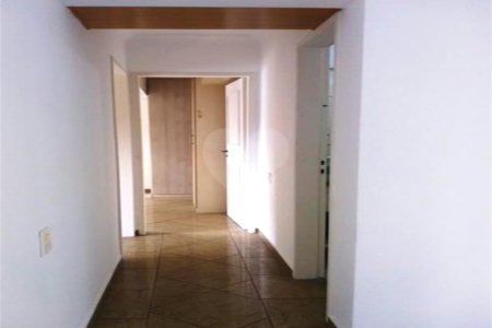 Apartamento à venda com 2 quartos, sendo 1 suíte, em Moema, São Paulo, SP