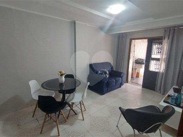 Sobrado à venda com 3 quartos em Santana, São Paulo, SP